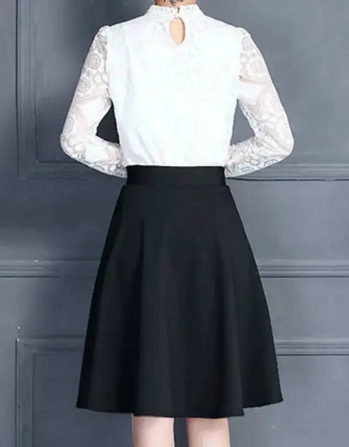 Load image into Gallery viewer, Elegant Skirt with Pockets
