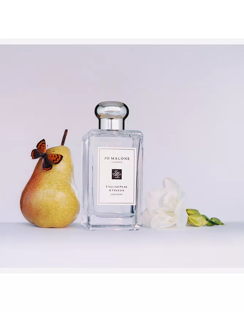 Load image into Gallery viewer, English Pear &amp; Freesia Cologne, 3.4-Oz.
